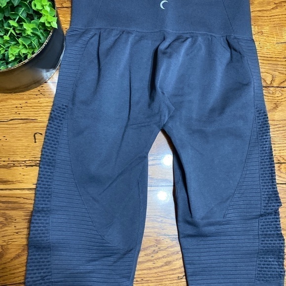 Zyia Activewear New/other Leggings Gray Seamless Perforated Womens Size Medium - Picture 4 of 11